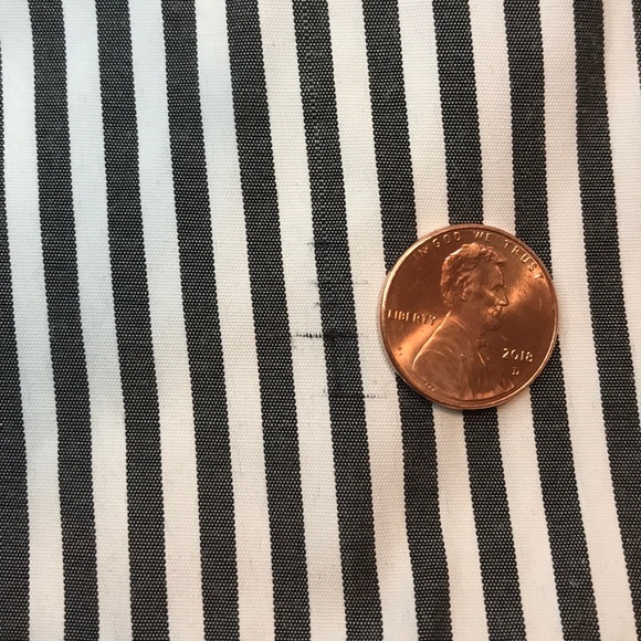 NWT Bebe Off Shoulder Top - Picture 6 of 6